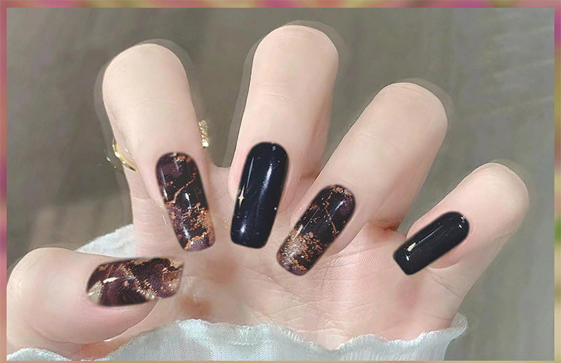 Marble Floral Nail www.swipeongel.co.uk
