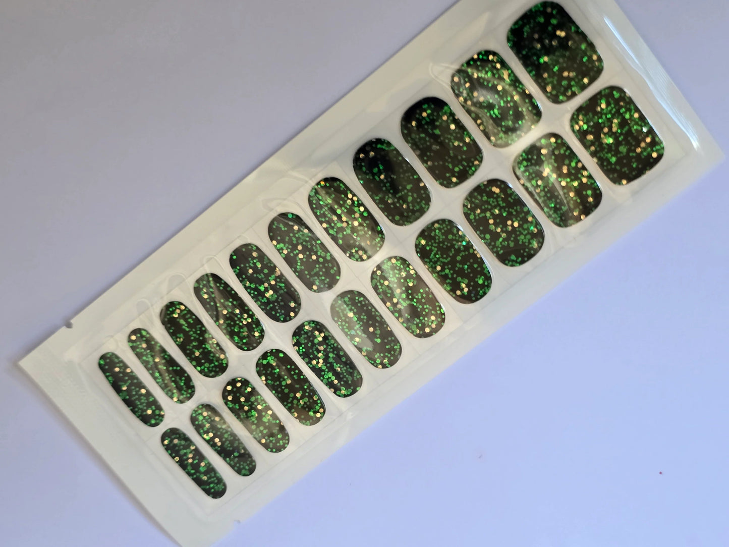 Glitter Sparkle Nail Sticker Gel: Shine Bright with Stunning Designs! www.swipeongel.com