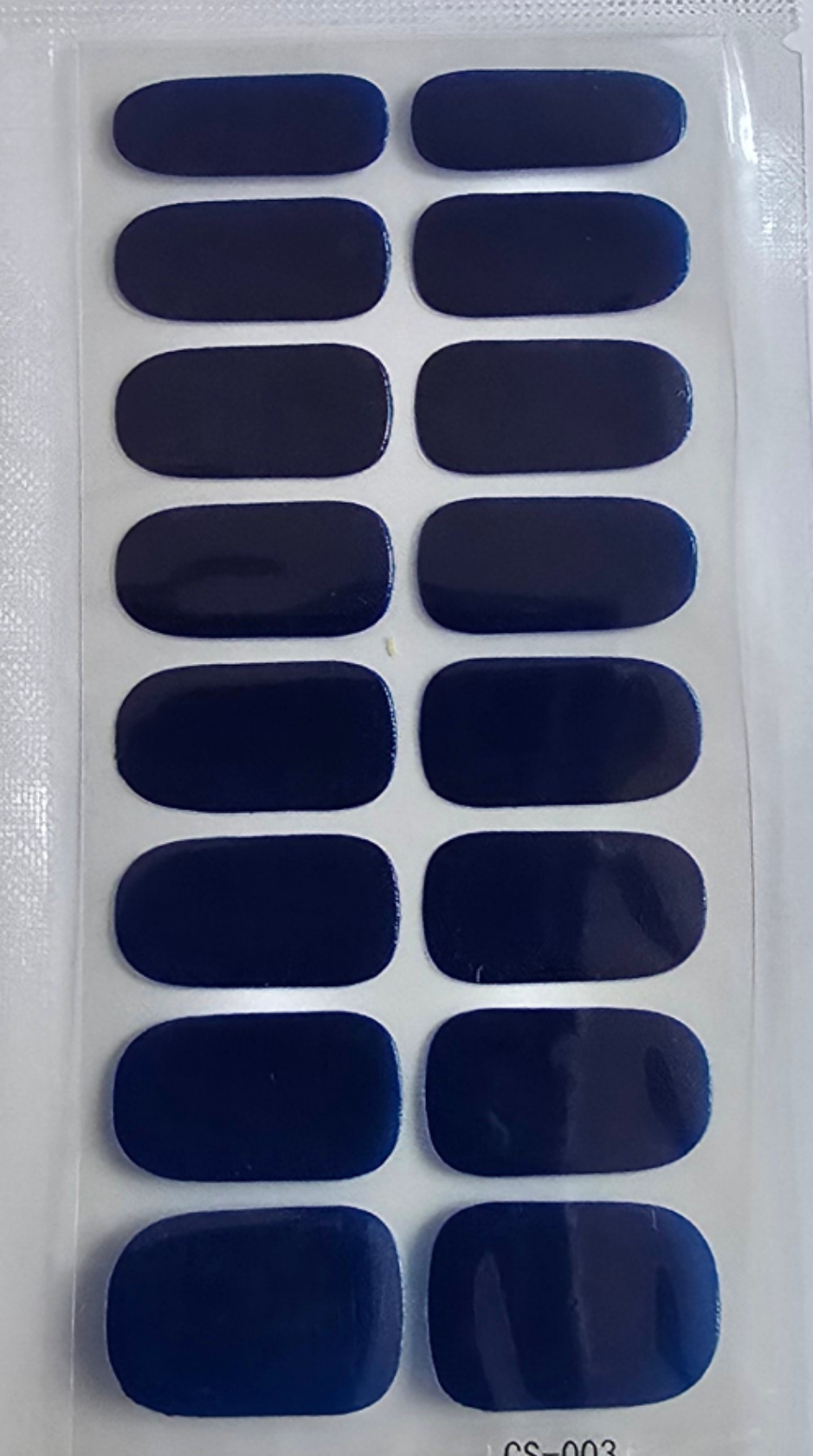 Elegant Dark Blue Nails: A Timeless Trend