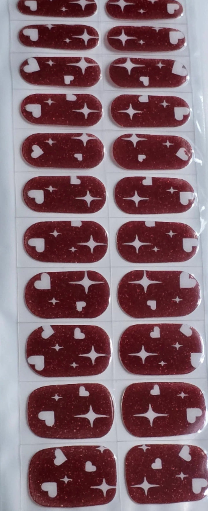 Maroon Oak Heart Nails www.swipgeongel.com