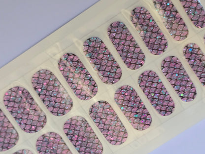 Magical Mermaid Nail Stickers: Dive into Stunningly Pretty Nails! www.swipeongel.com