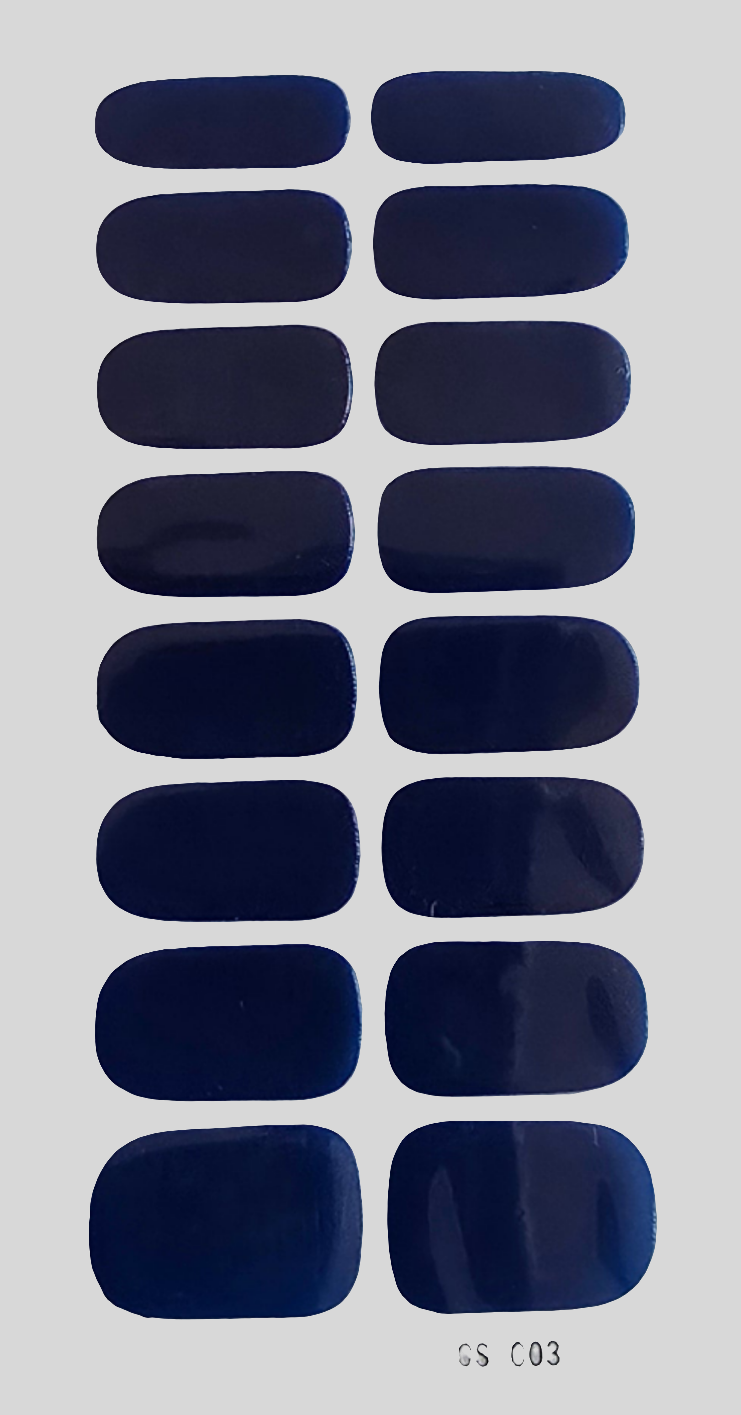 Elegant Dark Blue Nails: A Timeless Trend