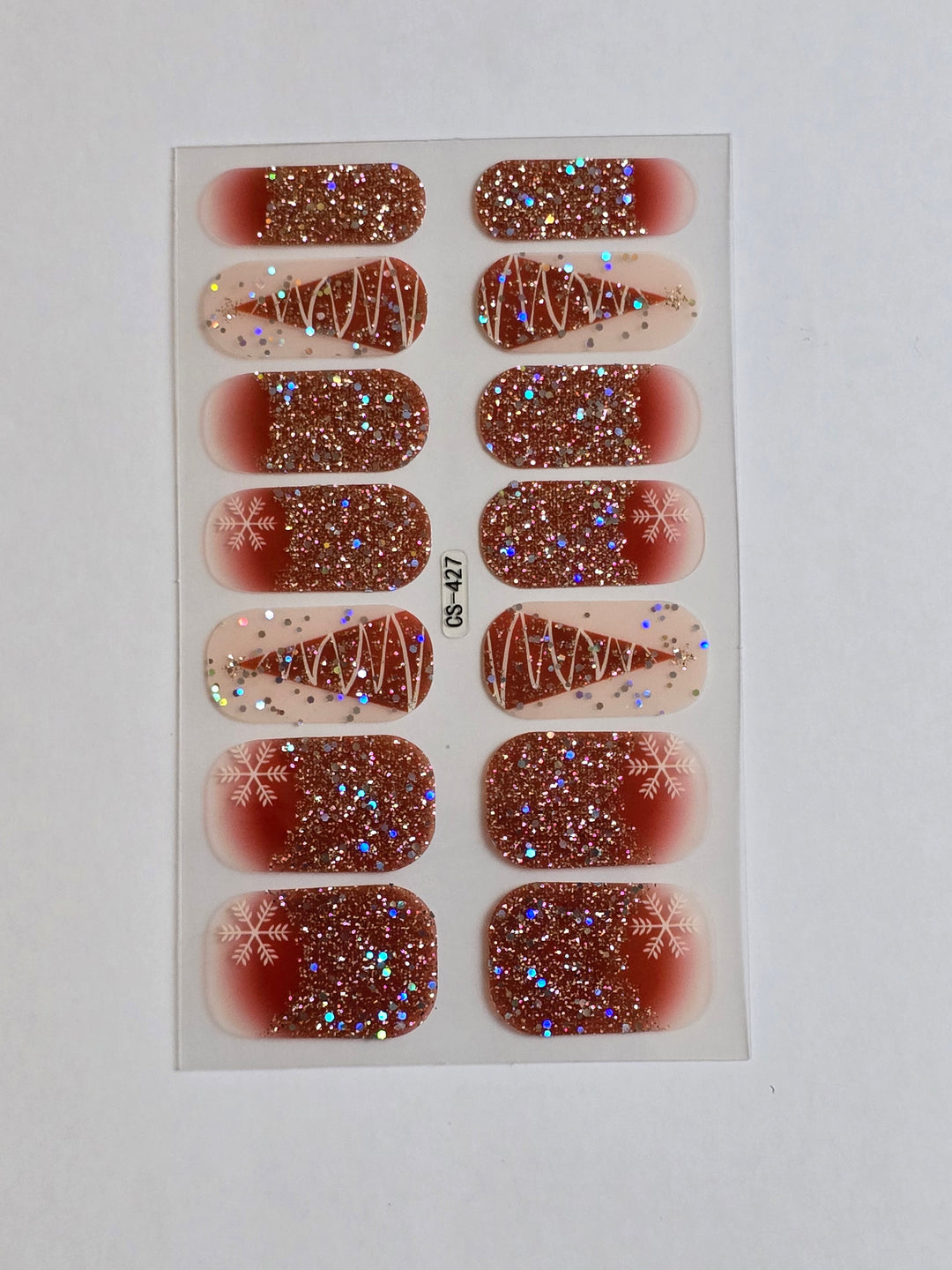 Burgundy Shine: Gorgeous Maroon Glitter Nails"