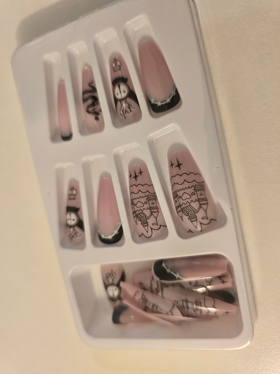 Press Nail 01