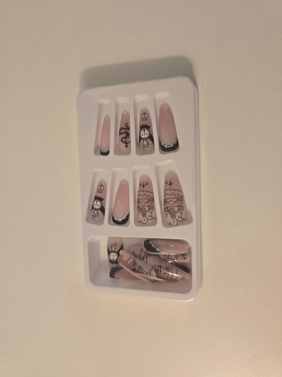 Press Nail 01